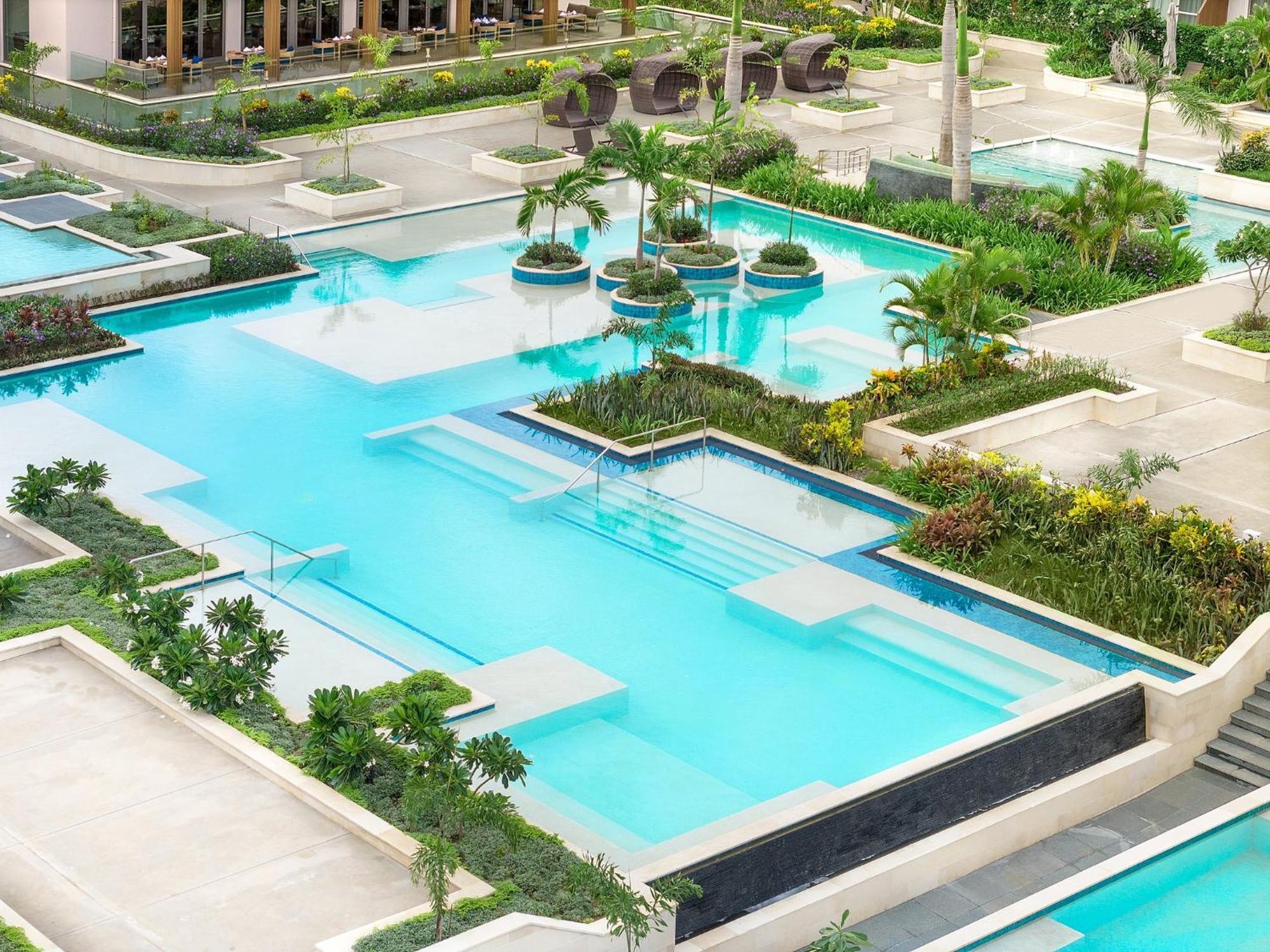 Crowne Plaza Fiji Nadi Bay Resort & Spa, An Ihg Hotel Екстер'єр фото
